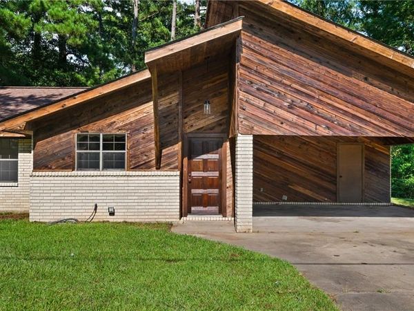 6501 BARBER Drive, Pineville, LA 71360