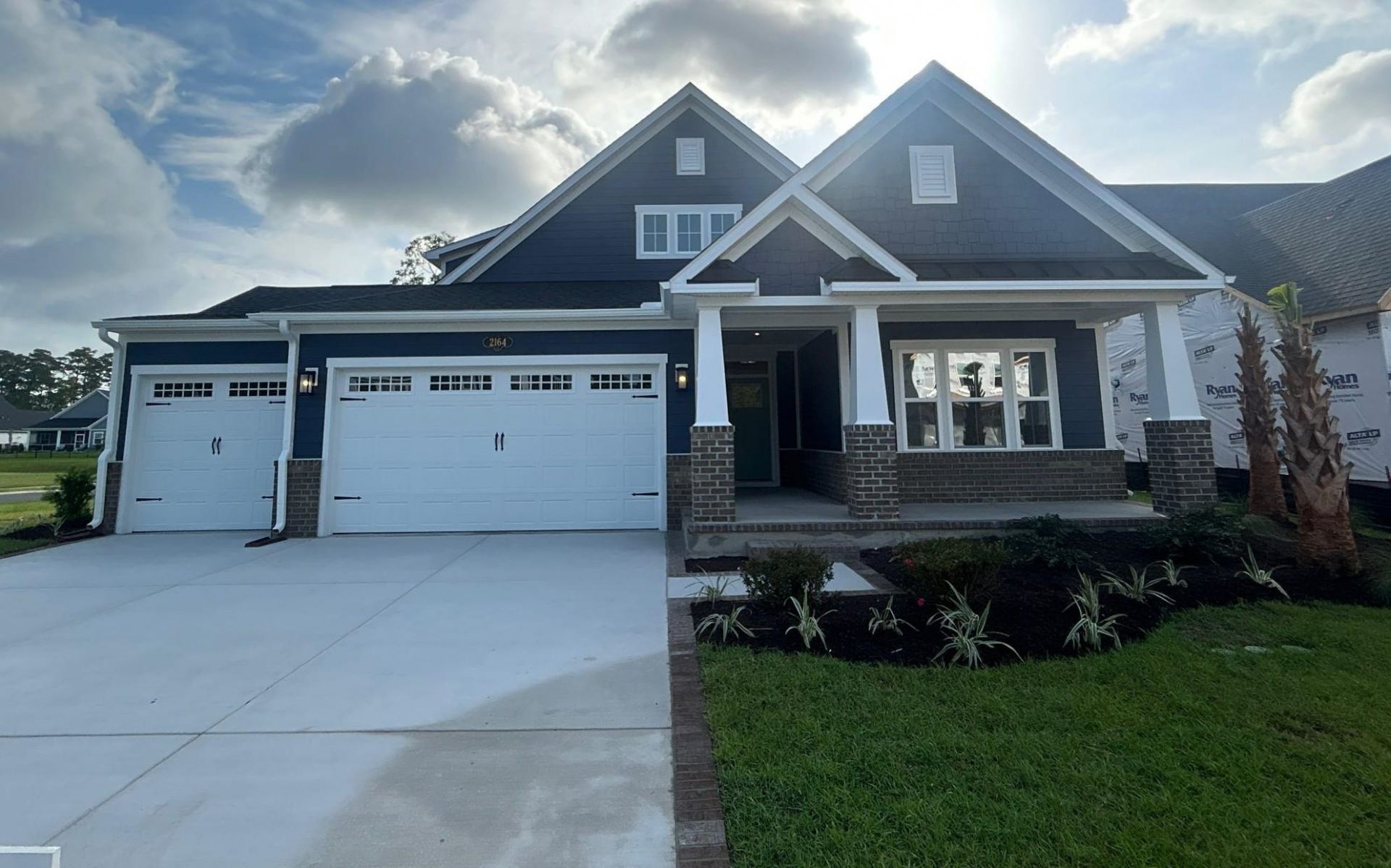 2164 Vera Way  Photo 1