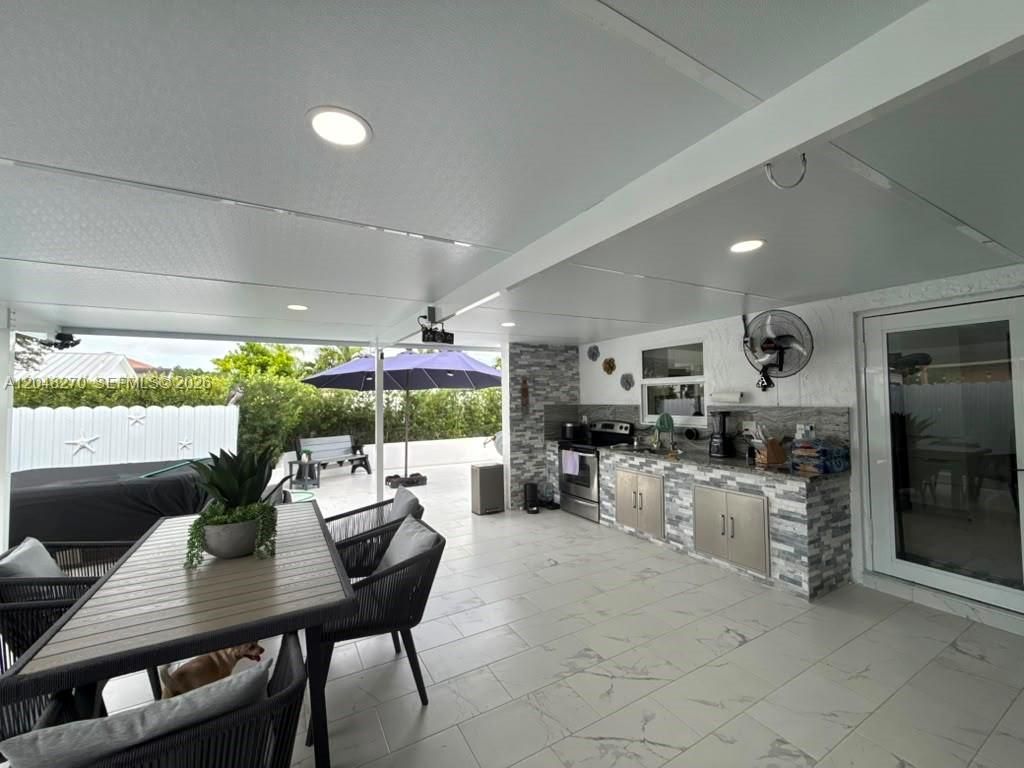14305 SW 182nd Ter , Miami, FL 33177 Photo