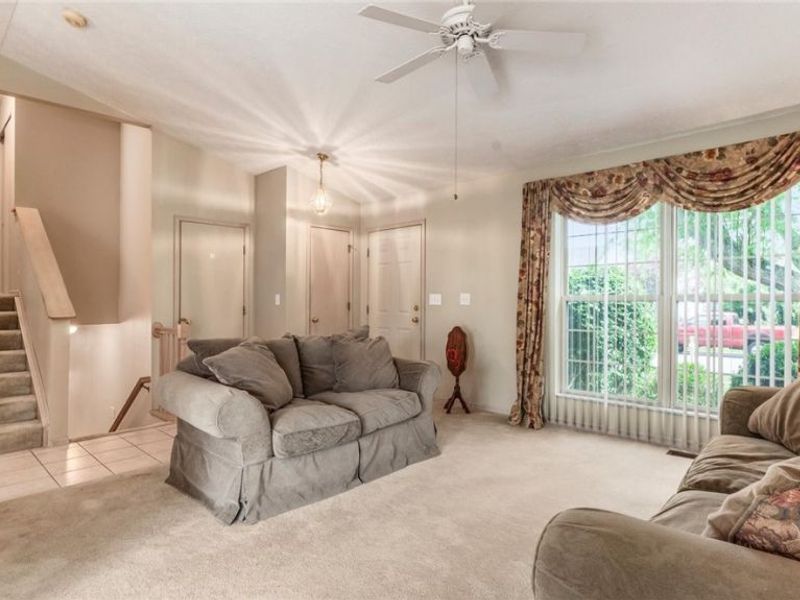 6720 Jennyann Way, Canal Winchester, OH 43110 Photo 6