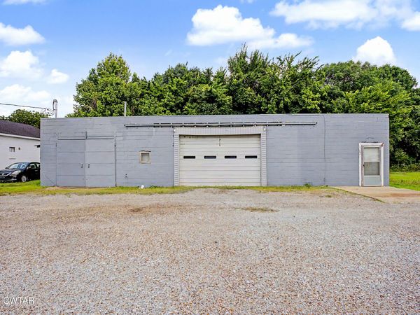 1267 Thornton Road , Brownsville, TN 38012
