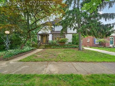 2019 N Highland Street, Dearborn, MI 48128