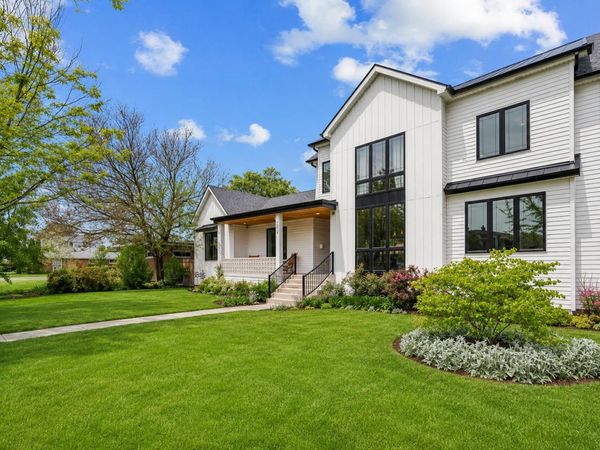 7014 Church Street , Morton Grove, IL 60053