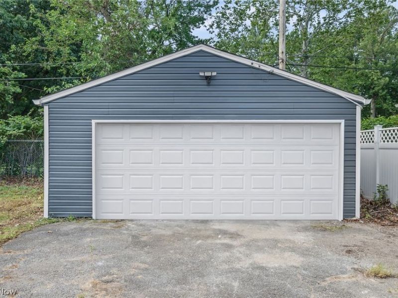 12028 Wade Park Avenue, Cleveland, OH 44106 Photo 33