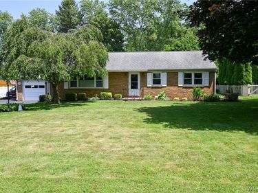 4775 Bickert Drive, Clarence, NY 14031