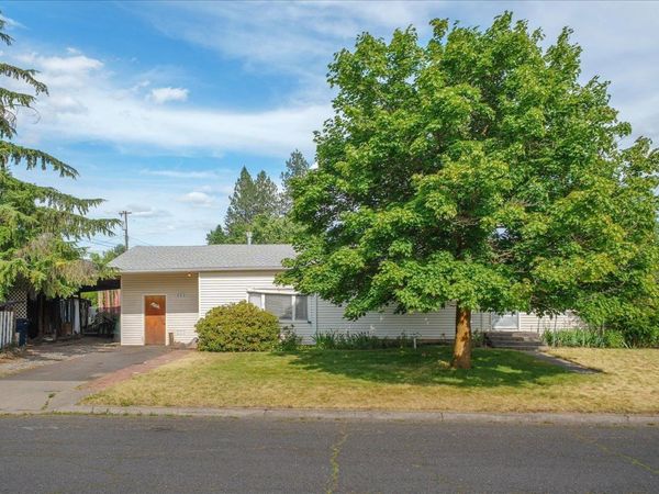 3706 N Belt St, Spokane, WA 99205