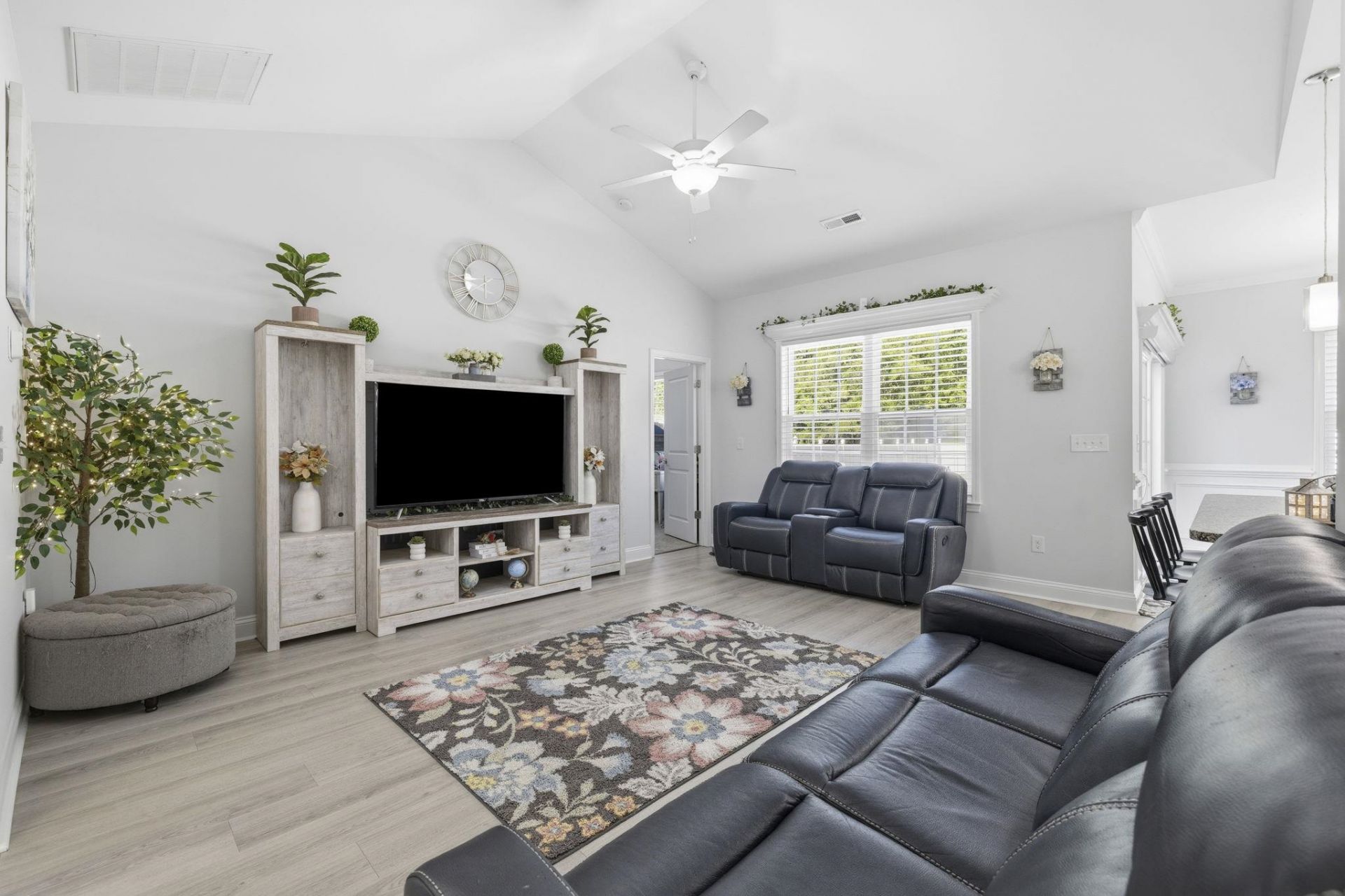 217 Perrin Rd.  Photo 7