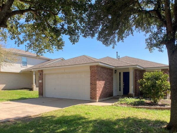 1009 Grey Castle DR, Pflugerville, TX 78660