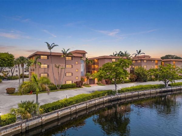 630 Tennis Club Dr , Unit 107, Fort Lauderdale, FL 33311