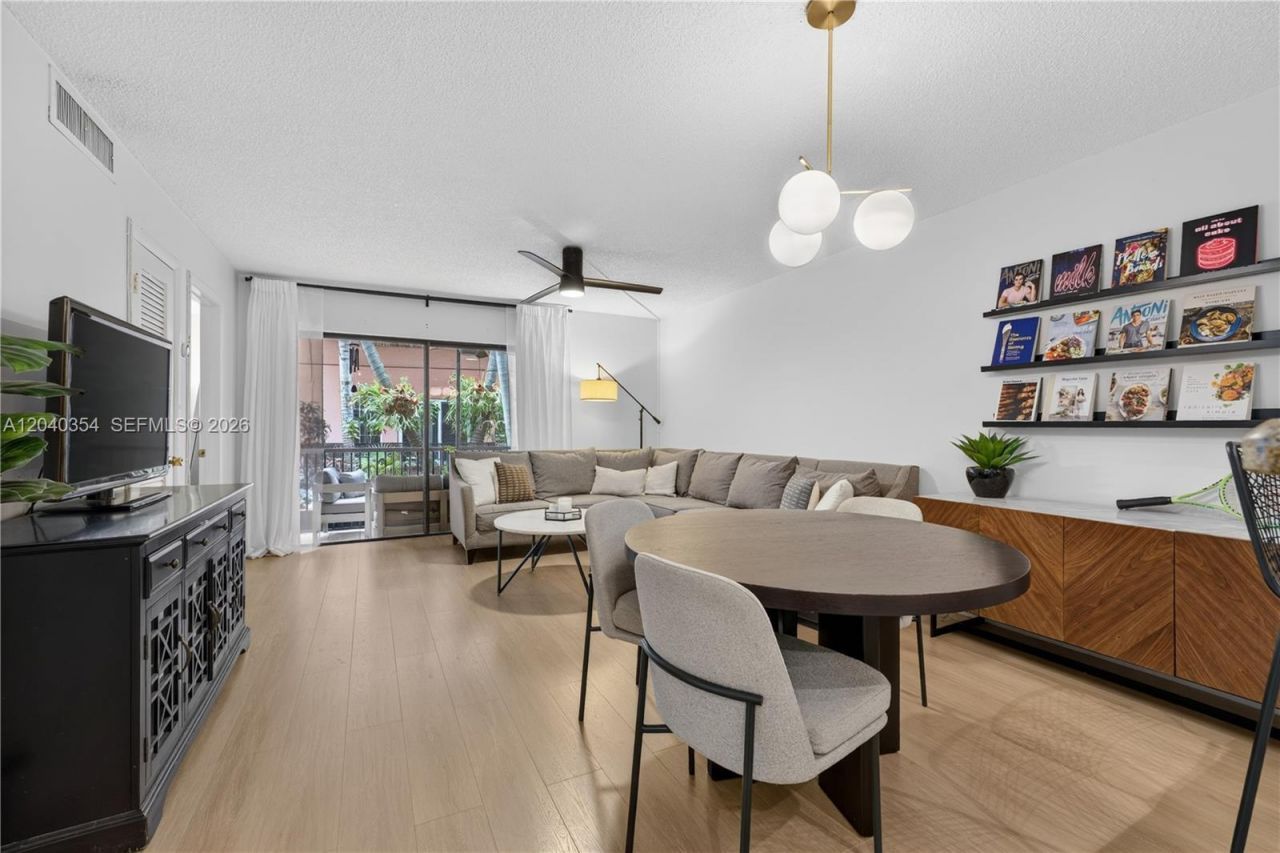 630 Tennis Club Dr , Unit 107, Fort Lauderdale, FL 33311 Photo
