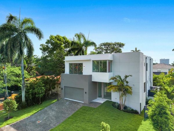 7701 Coquina Drive, North Bay Village, FL 33141