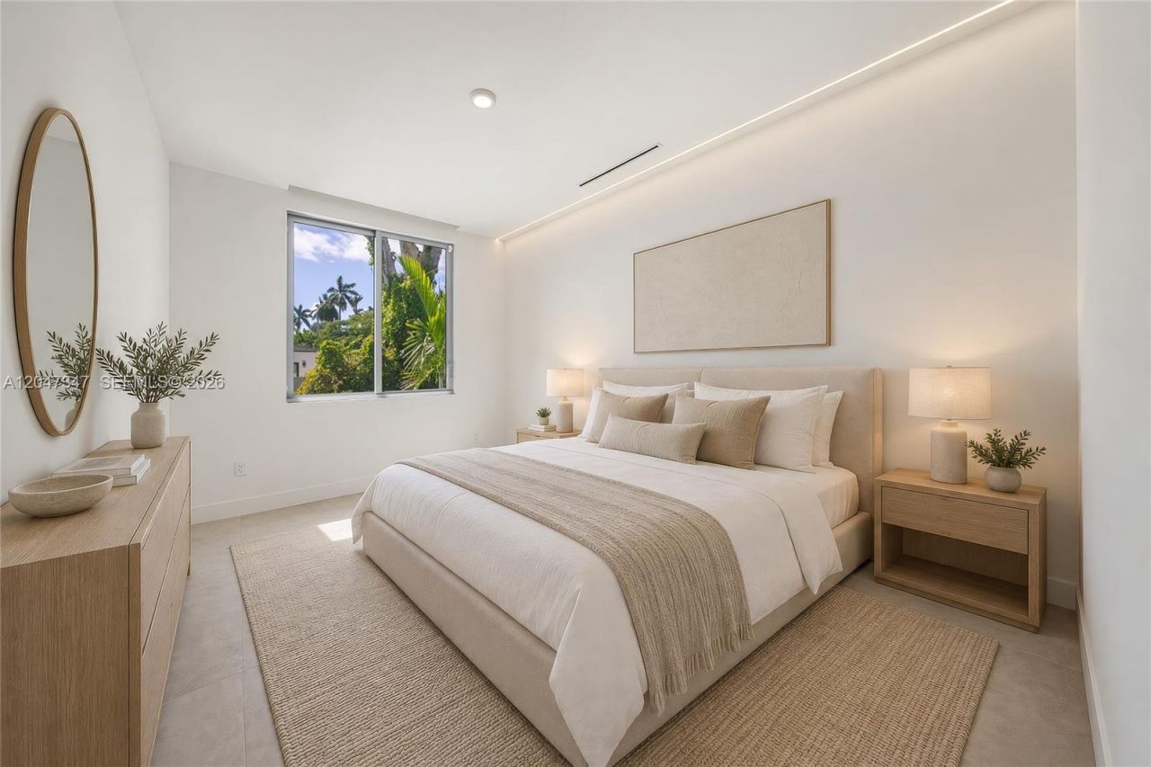 7701 Coquina Drive, North Bay Village, FL 33141 Photo