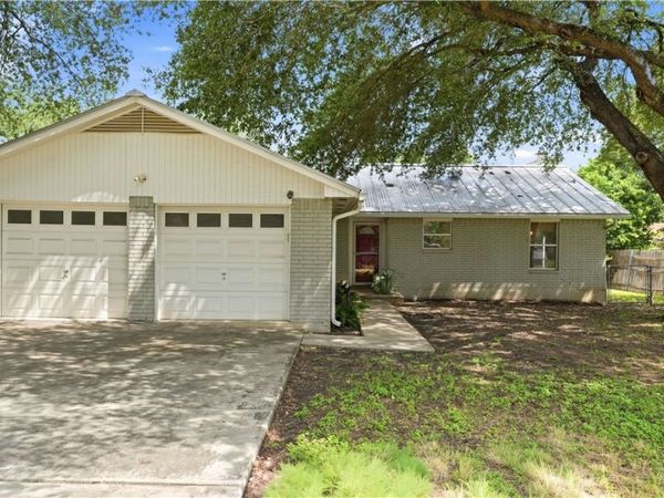 938 Lazy Trail , New Braunfels, TX 78130