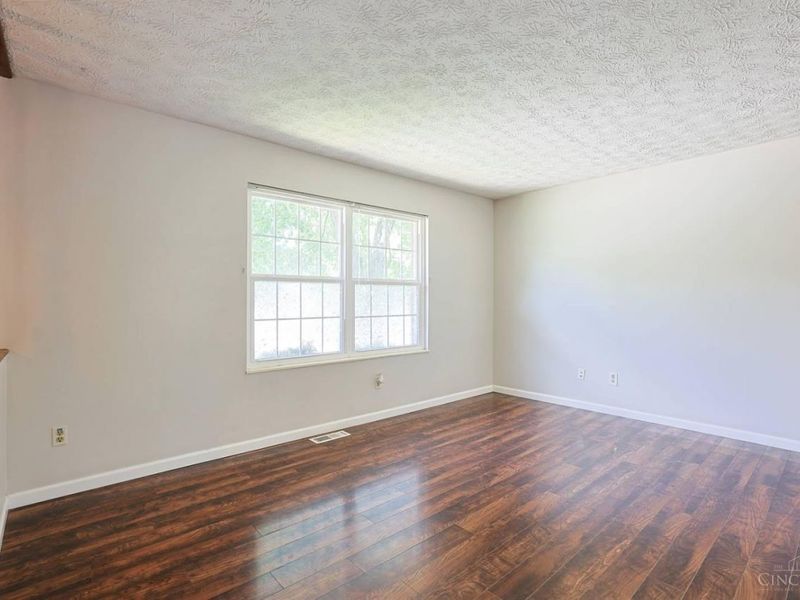 7807 Heatherglen Drive, Anderson Twp, OH 45255 Photo 3