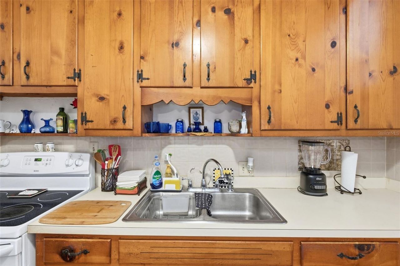 538 82nd Avenue N, Saint Petersburg, FL 33702 Photo