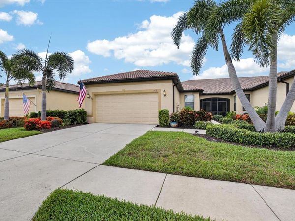 342 BLUEWATER FALLS COURT , APOLLO BEACH, FL 33572