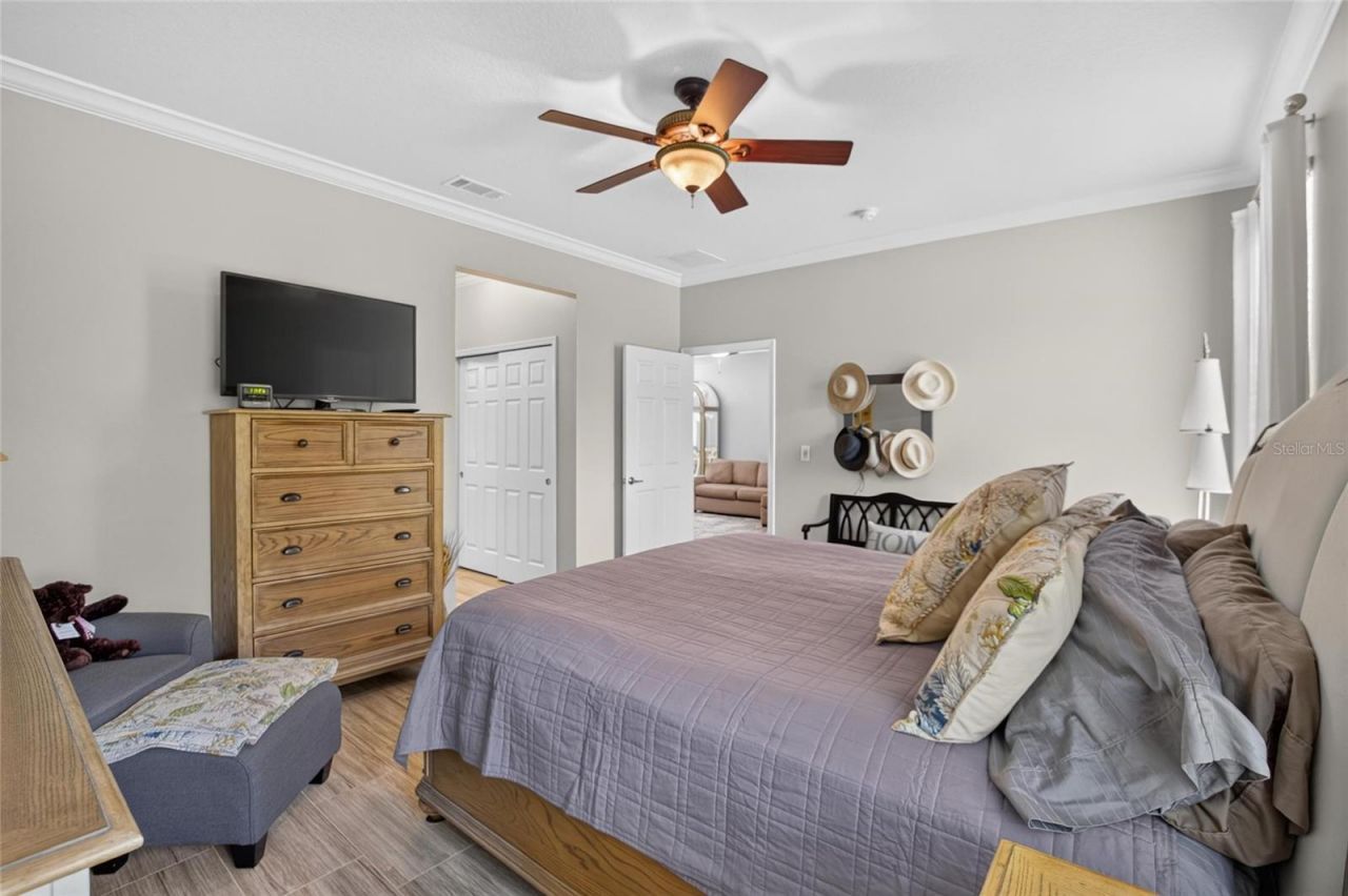 342 Bluewater Falls Court , Apollo Beach, FL 33572 Photo