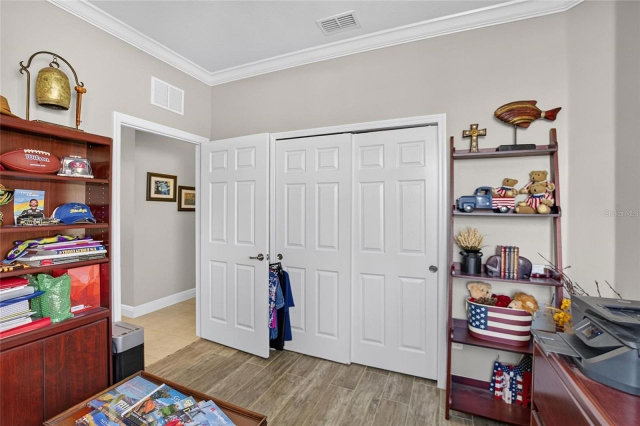 342 Bluewater Falls Court , Apollo Beach, FL 33572 Photo