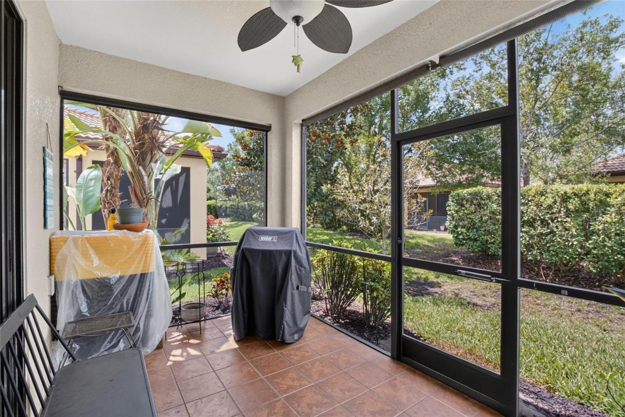 342 Bluewater Falls Court , Apollo Beach, FL 33572 Photo