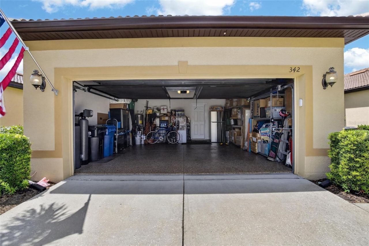 342 Bluewater Falls Court , Apollo Beach, FL 33572 Photo