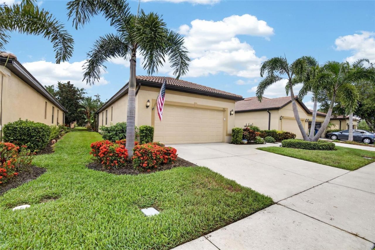 342 Bluewater Falls Court , Apollo Beach, FL 33572 Photo