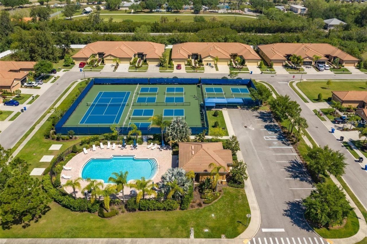 342 Bluewater Falls Court , Apollo Beach, FL 33572 Photo
