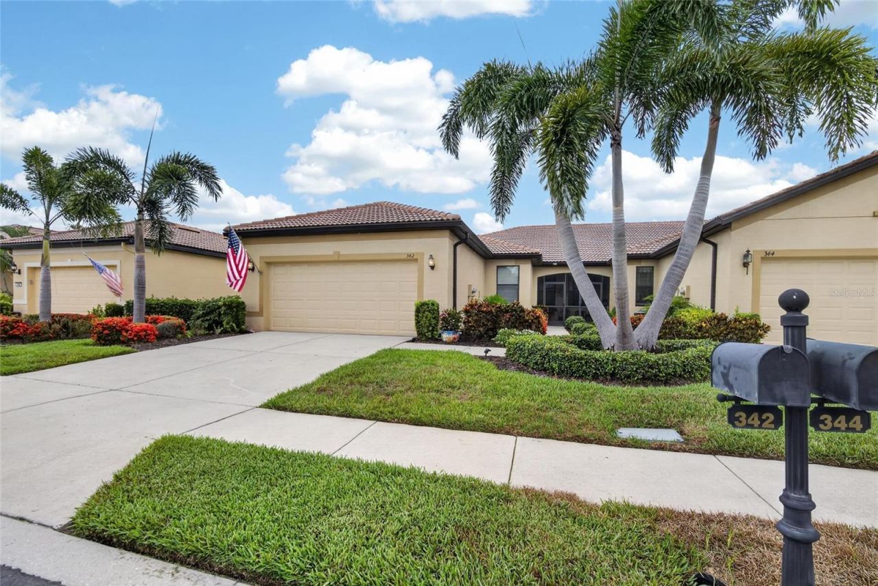 342 Bluewater Falls Court , Apollo Beach, FL 33572 Photo