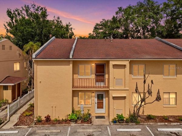 626 PAVARE COURT , WINTER HAVEN, FL 33884