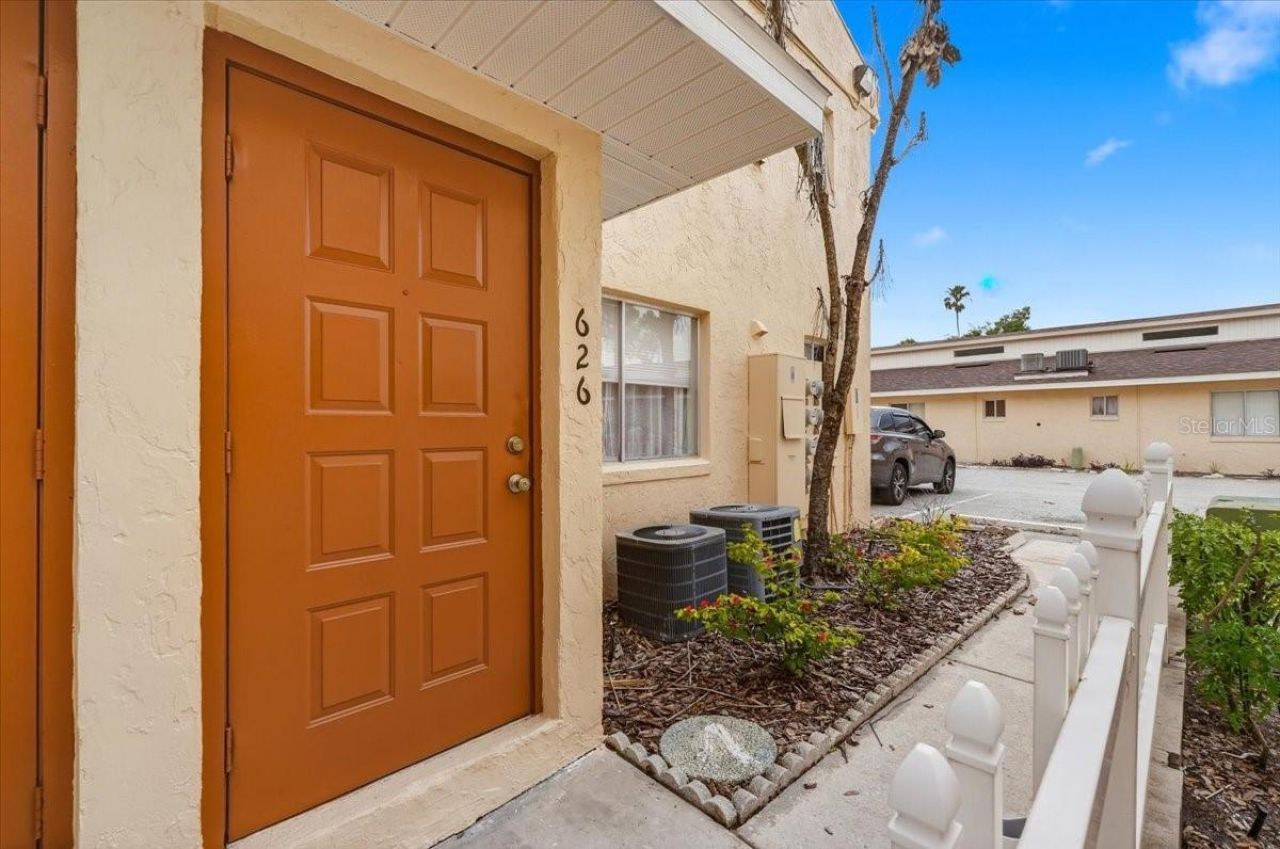 626 Pavare Court , Winter Haven, FL 33884 Photo