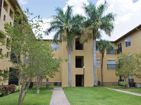 4323 BAYSIDE VILLAGE DRIVE , Unit 306, TAMPA, FL 33615