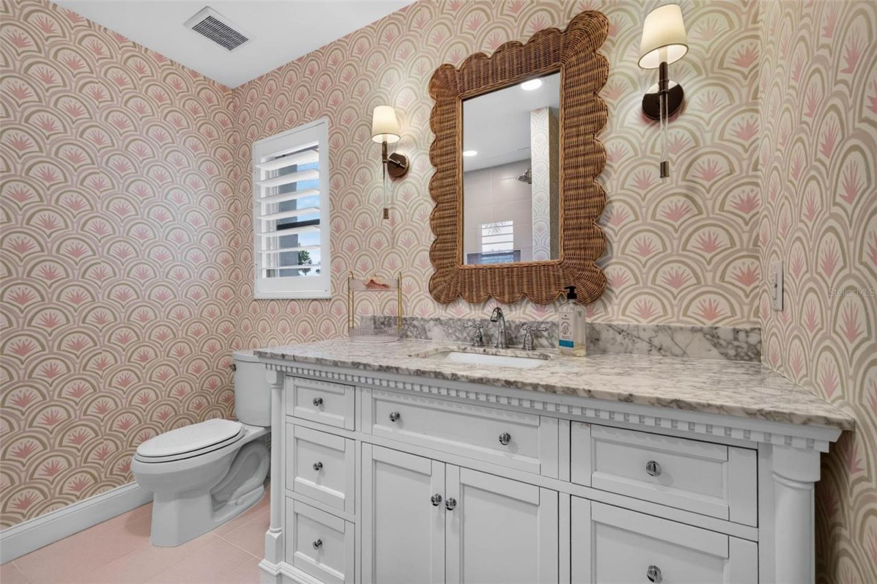 616 Pineland Avenue, Belleair, FL 33756 Photo