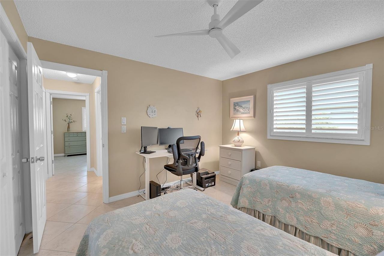 732 S Gondola Drive, Venice, FL 34293 Photo