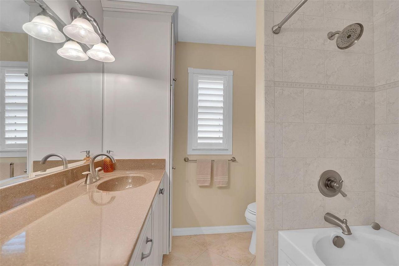 732 S Gondola Drive, Venice, FL 34293 Photo