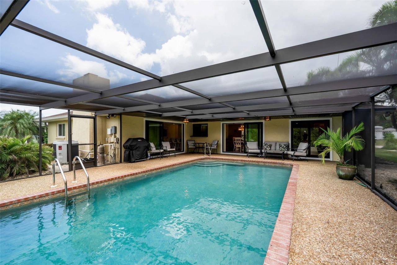 732 S Gondola Drive, Venice, FL 34293 Photo