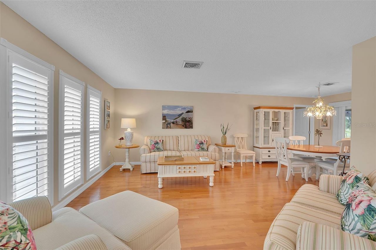 732 S Gondola Drive, Venice, FL 34293 Photo