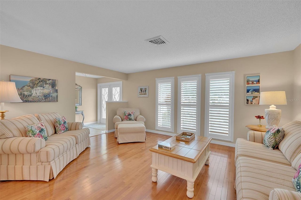 732 S Gondola Drive, Venice, FL 34293 Photo