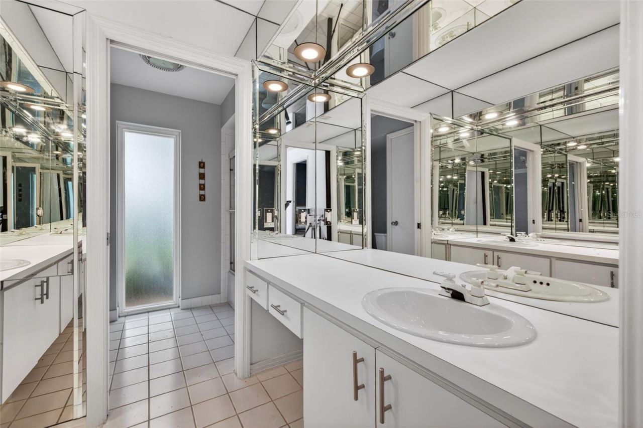 461 Ponce De Leon Boulevard, Belleair, FL 33756 Photo