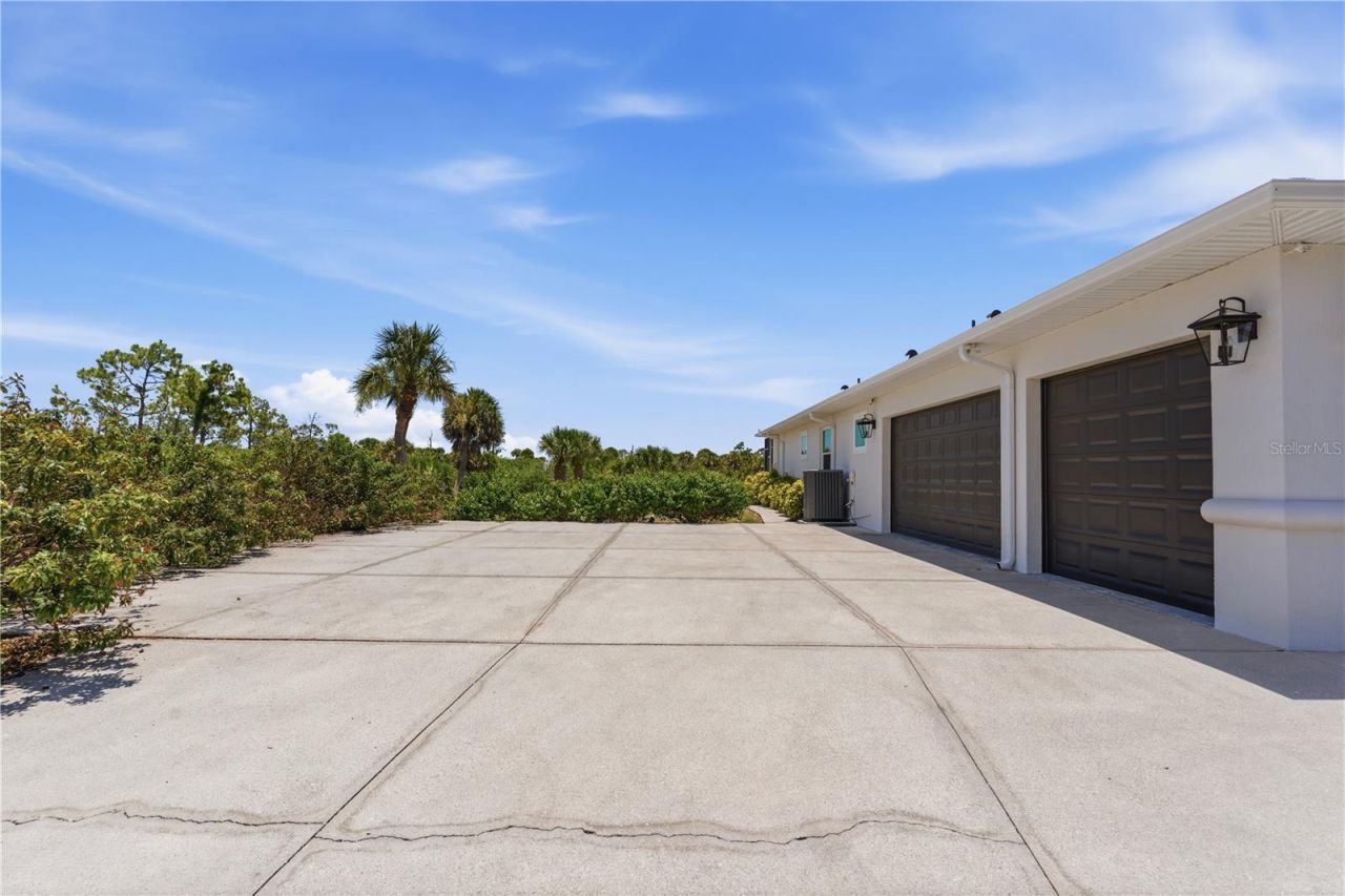 1165 Boundary Boulevard, Rotonda West, FL 33947 Photo