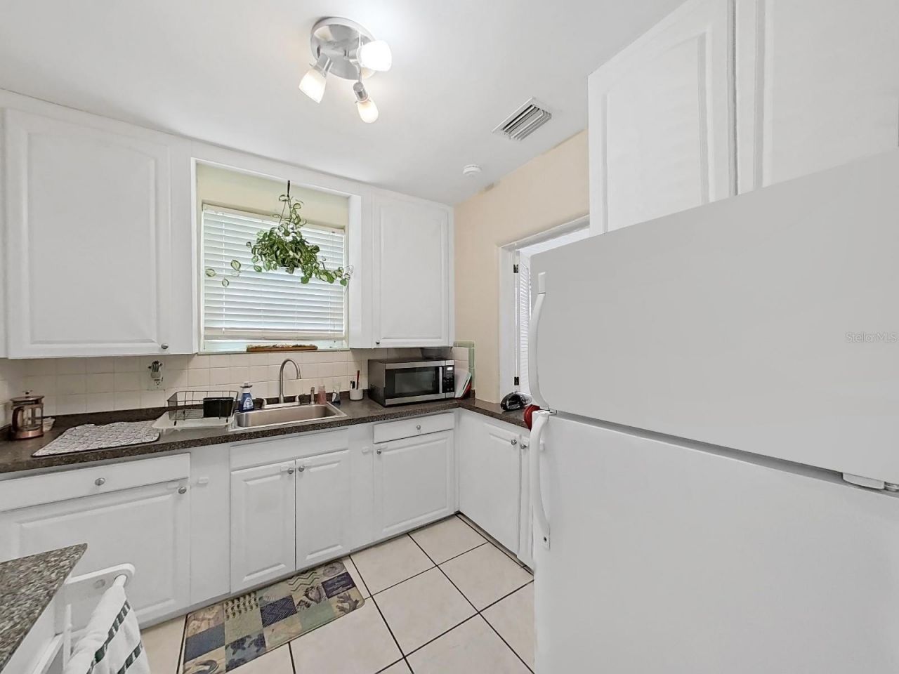 2730 Edwards Avenue S, Saint Petersburg, FL 33705 Photo