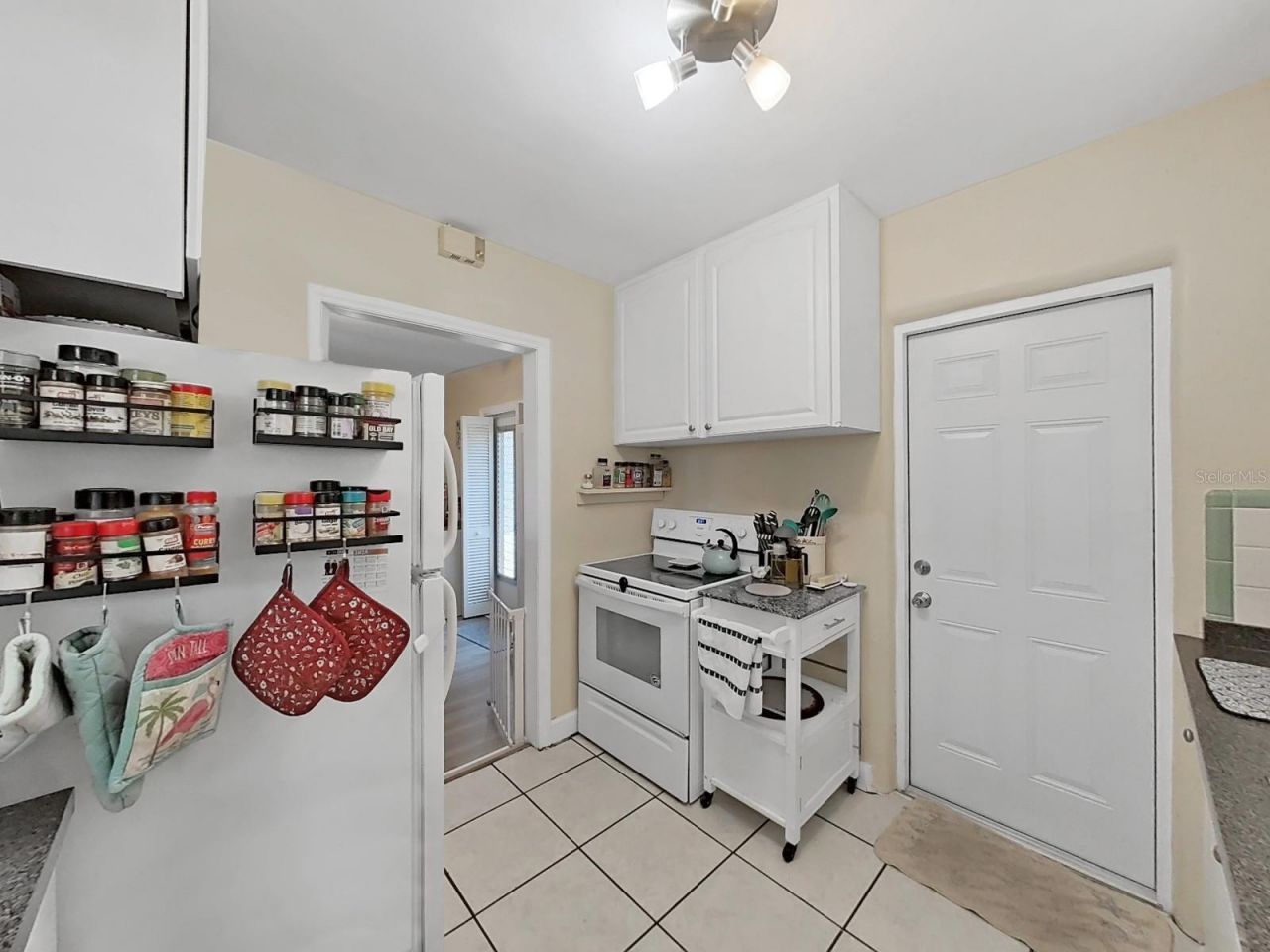 2730 Edwards Avenue S, Saint Petersburg, FL 33705 Photo