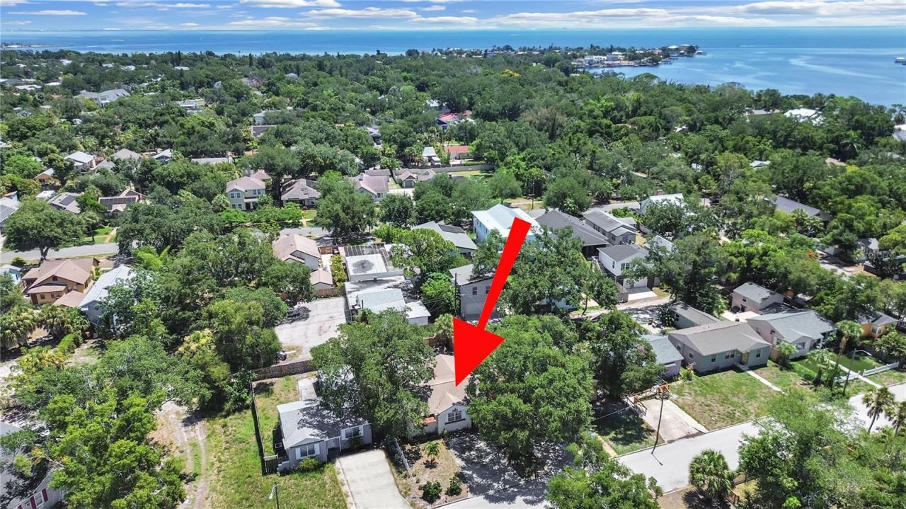 2730 Edwards Avenue S, Saint Petersburg, FL 33705 Photo