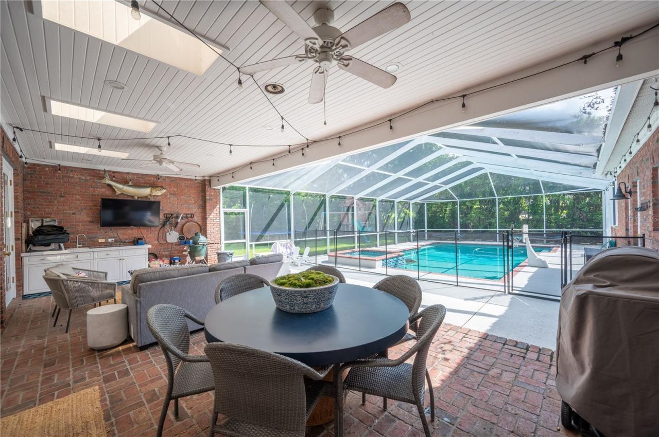 5120 Lake In The Woods Boulevard, Lakeland, FL 33813 Photo