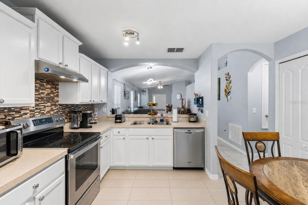 18134 Glastonbury Lane , Land O Lakes, FL 34638 Photo