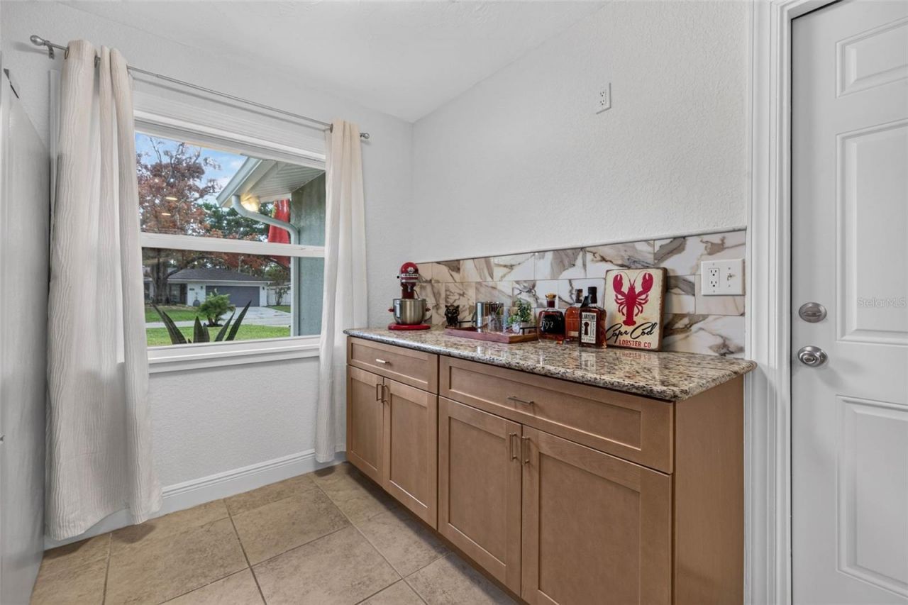 1667 N Dakota Avenue Ne, Saint Petersburg, FL 33703 Photo