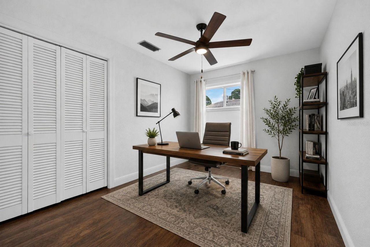 1667 N Dakota Avenue Ne, Saint Petersburg, FL 33703 Photo