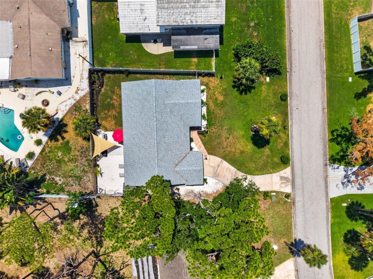 1667 N Dakota Avenue Ne, Saint Petersburg, FL 33703 Photo