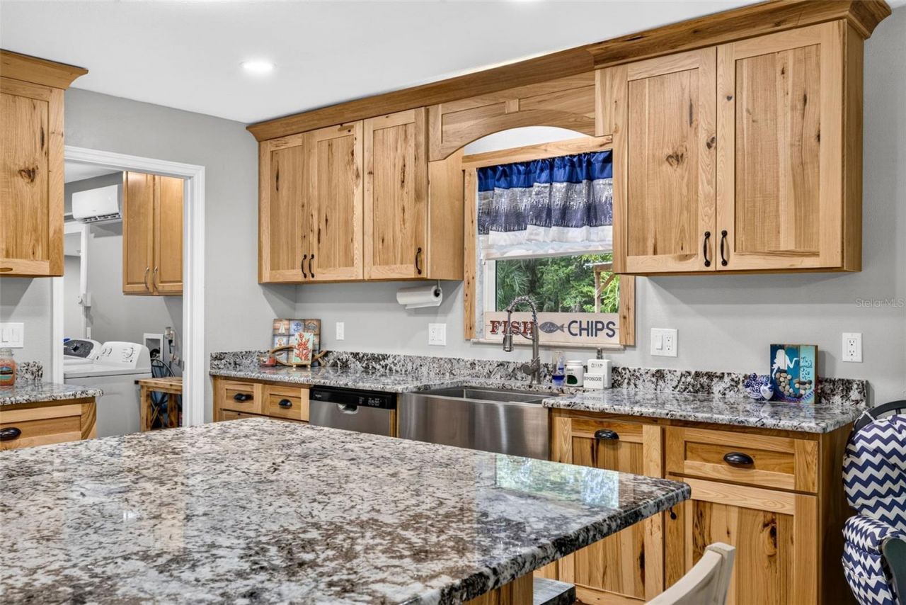 4600 S Lewoods Drive , Homosassa, FL 34448 Photo