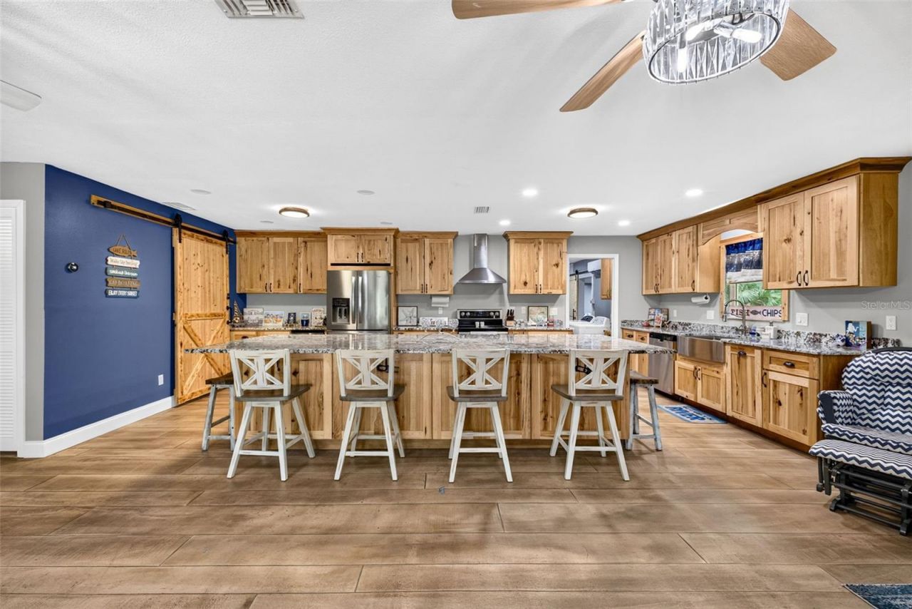4600 S Lewoods Drive , Homosassa, FL 34448 Photo