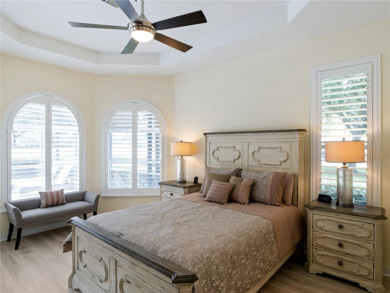9513 Serra Court , Howey in the Hills, FL 34737 Photo