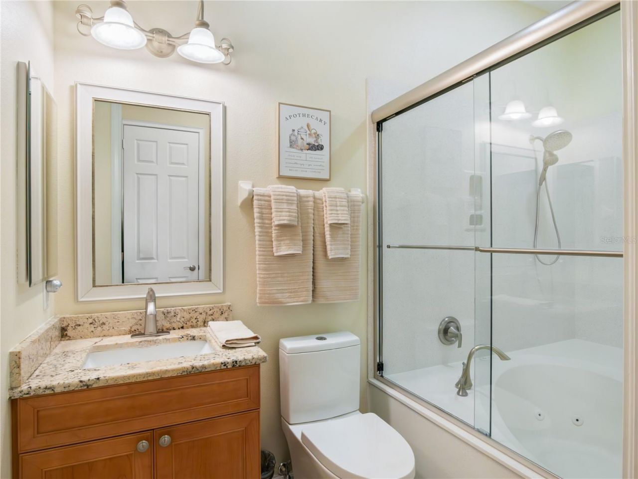 9513 Serra Court , Howey in the Hills, FL 34737 Photo